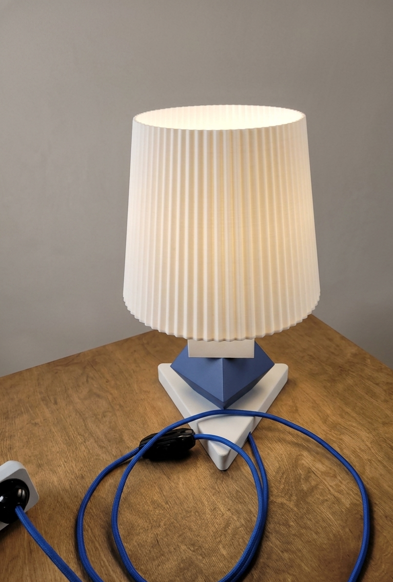 Totem Duo – Modułowa Lampa Stołowa (2 Poziomy)